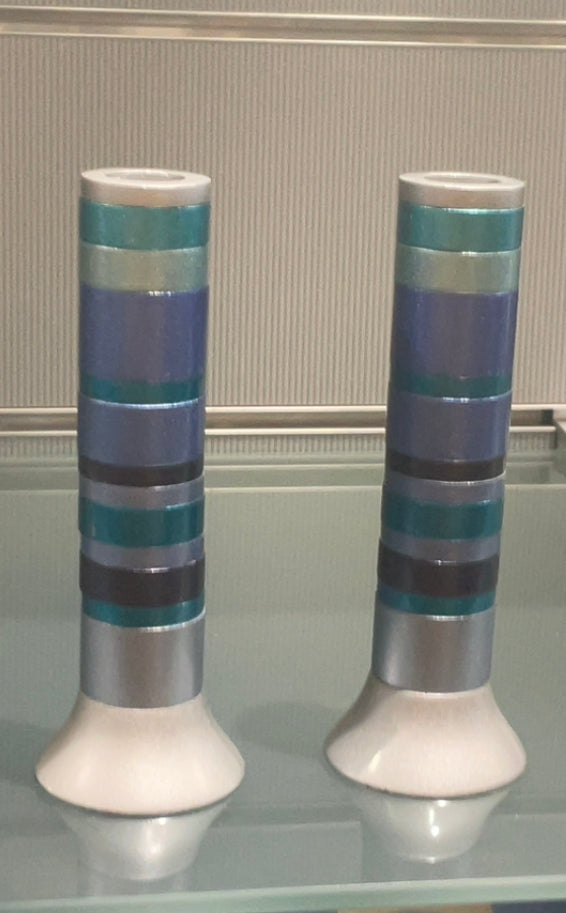 Emanuel candlesticks.  Full rings blue