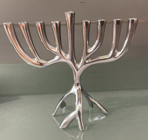 Menorah    By Emanuel