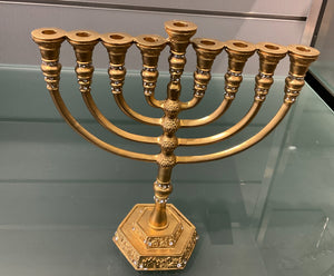 Menorah     With jewelled detail