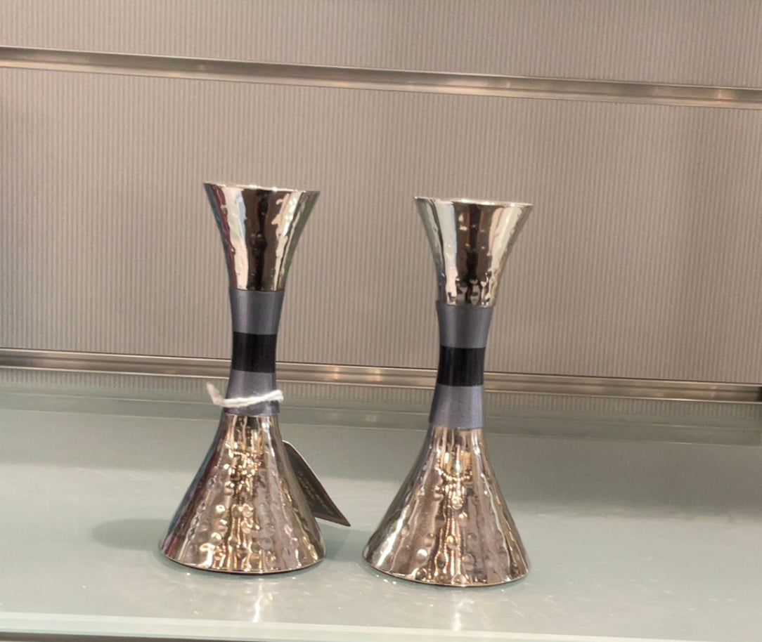 ART small candlesticks