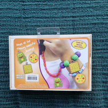 Load image into Gallery viewer, Wood bead kit

