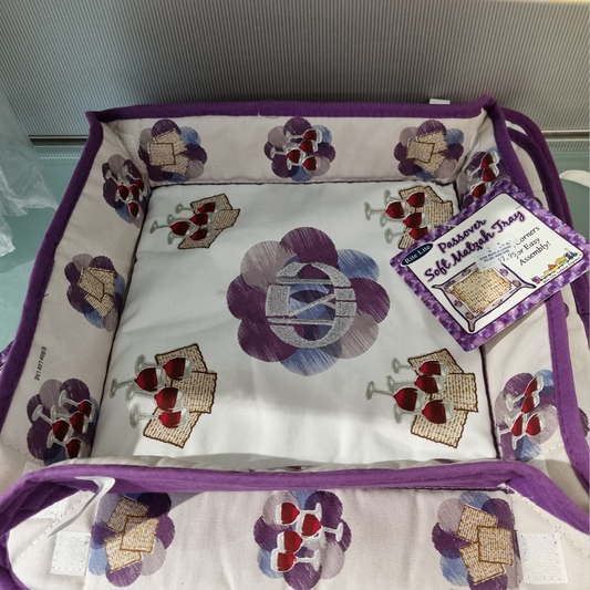 Soft Matzah Tray - Matzos & Wine design
